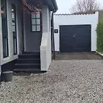 Garden Apartment *
